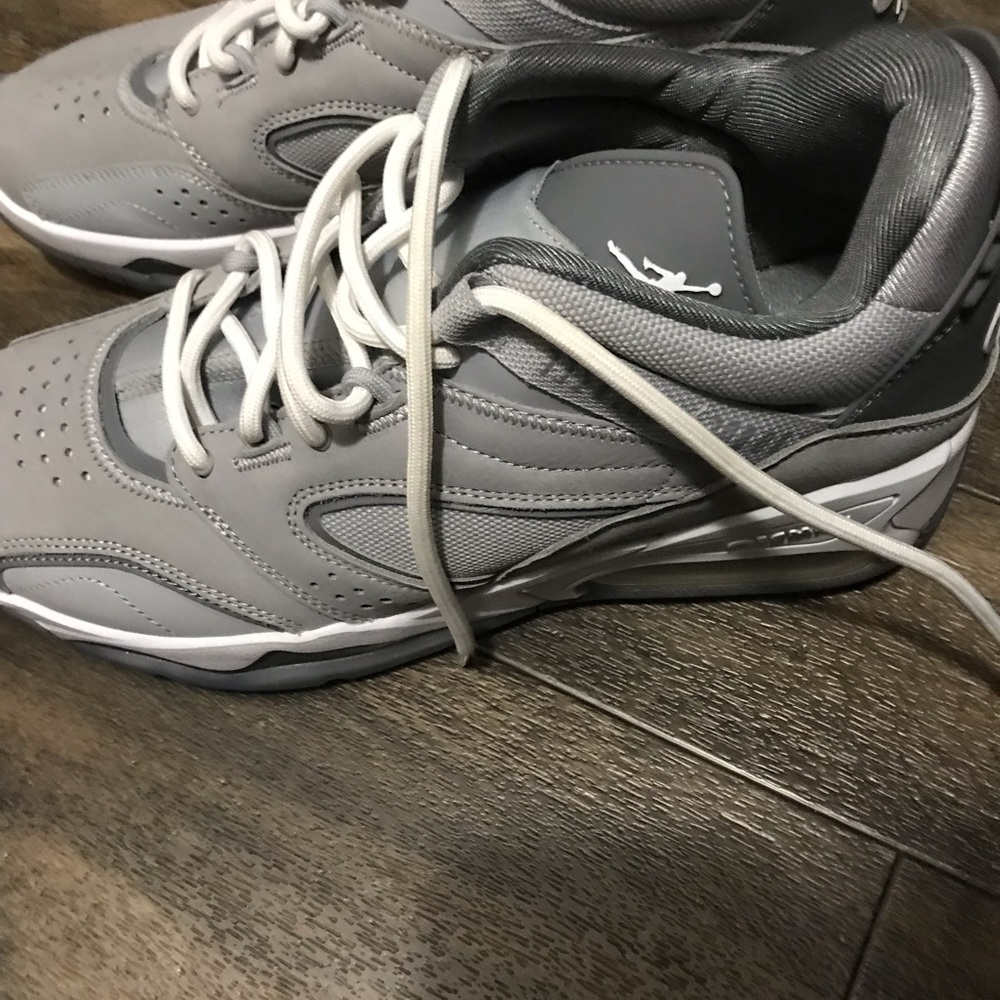 Gray Nikes - image 4